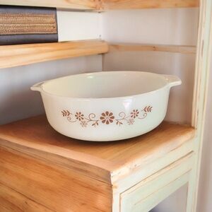 Vintage DYNAWARE PYR-O-REY #17 Brown Floral Daisy Round Casserole Dish 8"